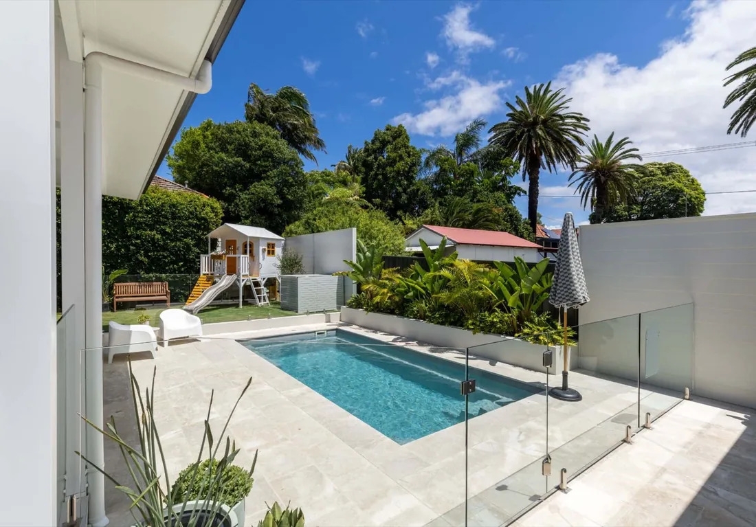 A Nova SL-6 fibreglass pool in Grey Spice