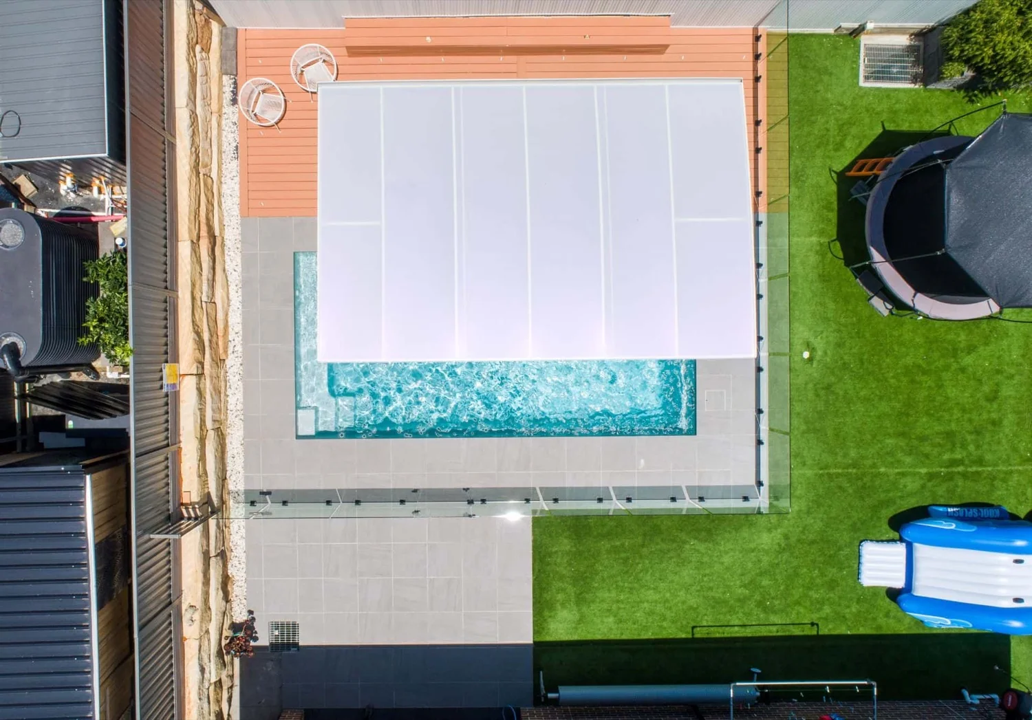A Entertainer fibreglass pool in Quartz Grey