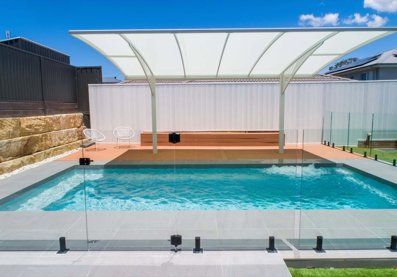 A Entertainer fibreglass pool in Quartz Grey